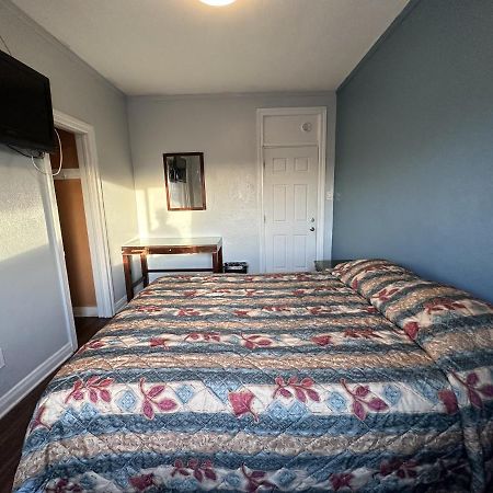 لونغ بيتش، كاليفورنيا Unity Hotel - No Parking & Rooms Are Upstairs المظهر الخارجي الصورة