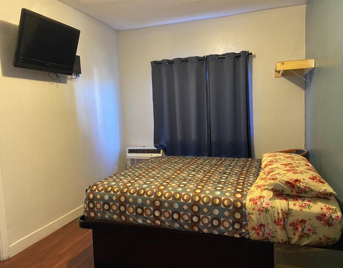 لونغ بيتش، كاليفورنيا Unity Hotel - No Parking & Rooms Are Upstairs المظهر الخارجي الصورة